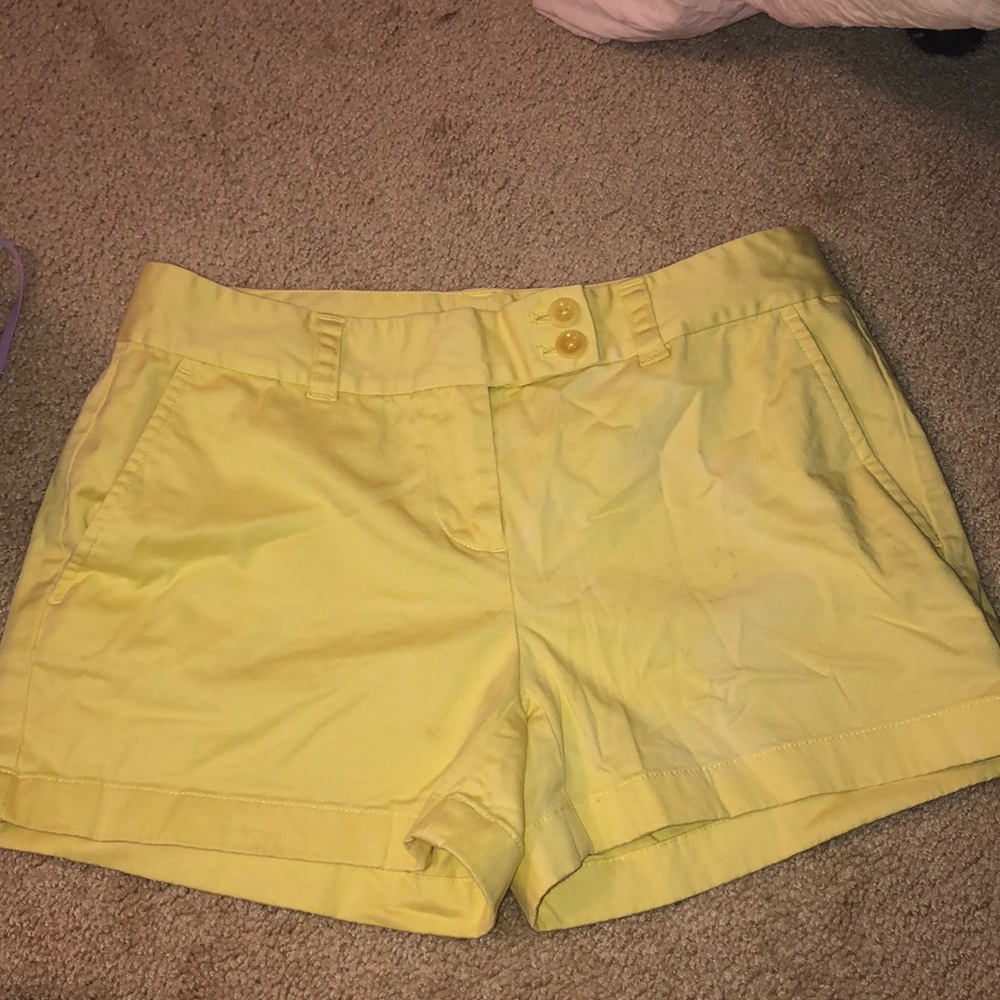 Vineyard Vines shorts